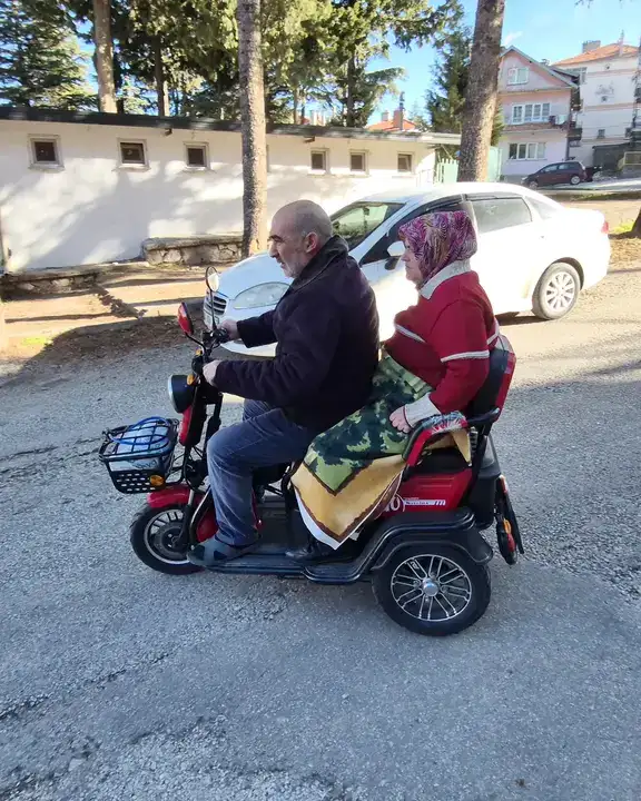 Isparta'da Omurgası Kırılan Kadının En Büyük Destekçisi Eşi 5